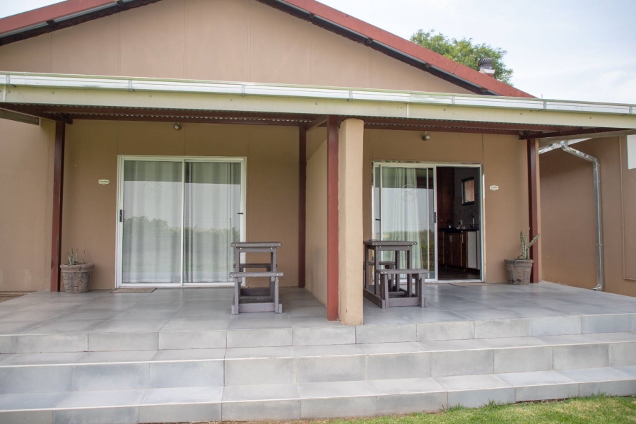 18 Bedroom Property for Sale in Heilbron Free State